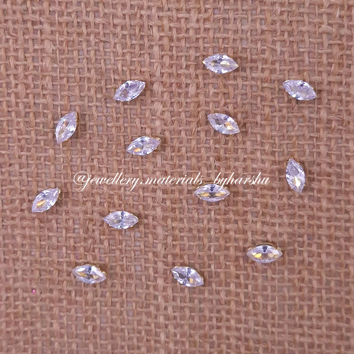 4x8MM Eye AD Clip Stone White with Gold Base (1 Piece) 