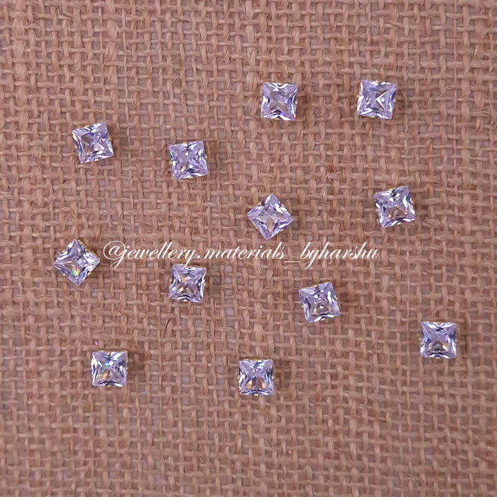 6x6MM Square AD Clip Stone White with Gold Base (1 Piece)