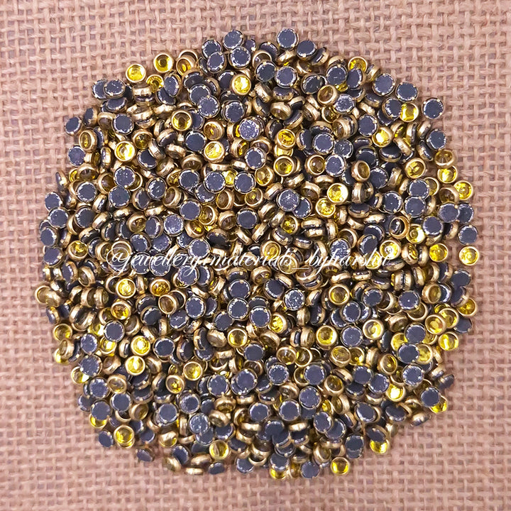 4mm Round Gloss Color Kundan - Yellow