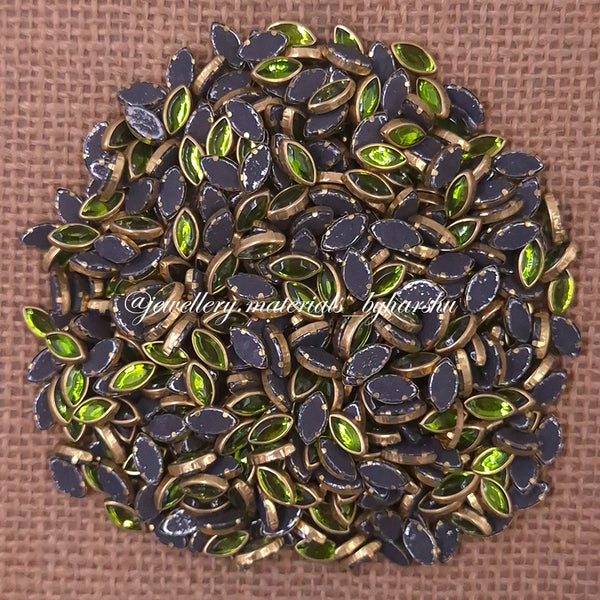 8K Eye Gloss Color Kundan - Leaf Green