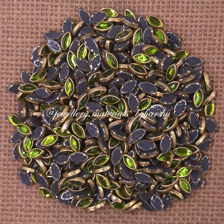 8K Eye Gloss Color Kundan - Leaf Green
