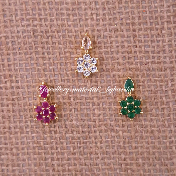 15 x 8MM AD Stone Flower Charms