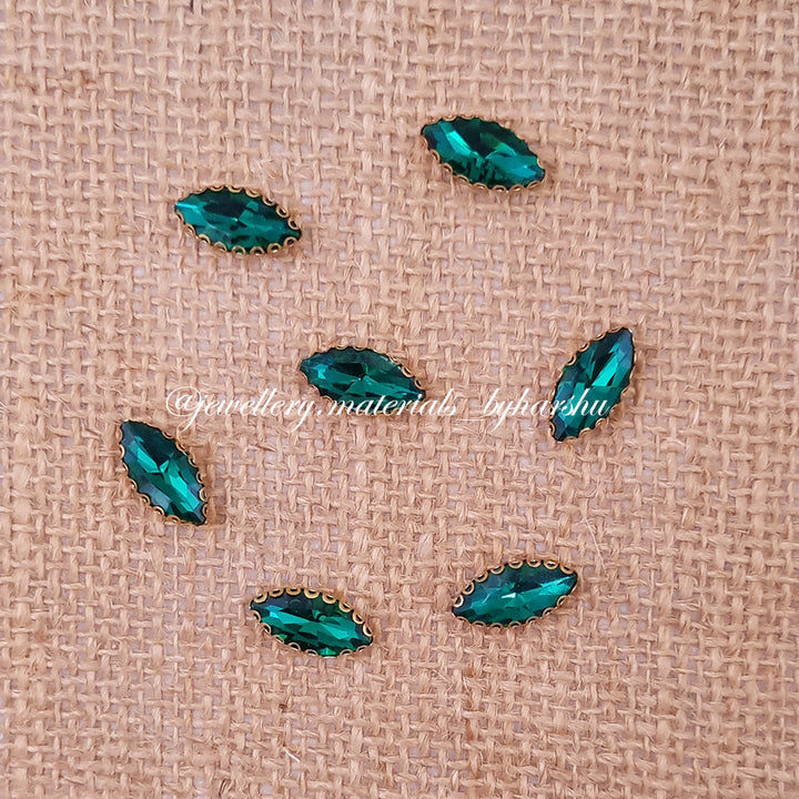17x8MM Eye Clip Stone - Dark Green 