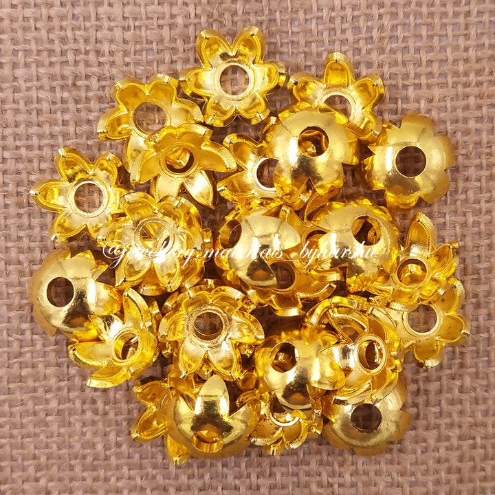 15mm Gold Plastic Flower Caps