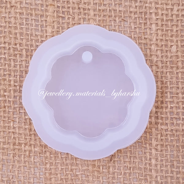 4 CM Flower Shape Pendant Silicone Mold