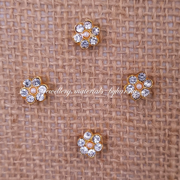 8MM Pearl and White Flower Charms (1 Piece)