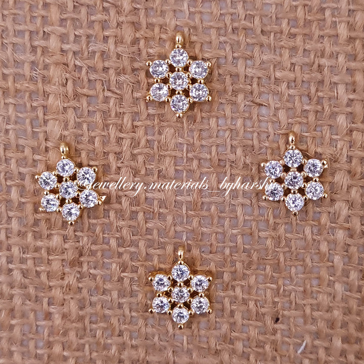 10MM White Flower Charms