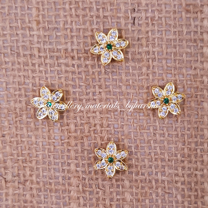 12MM Dark Green and White Flower Charms (1 Piece)