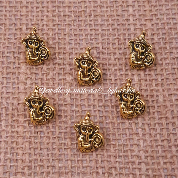 13 x 9MM Gold Ganesh Charms
