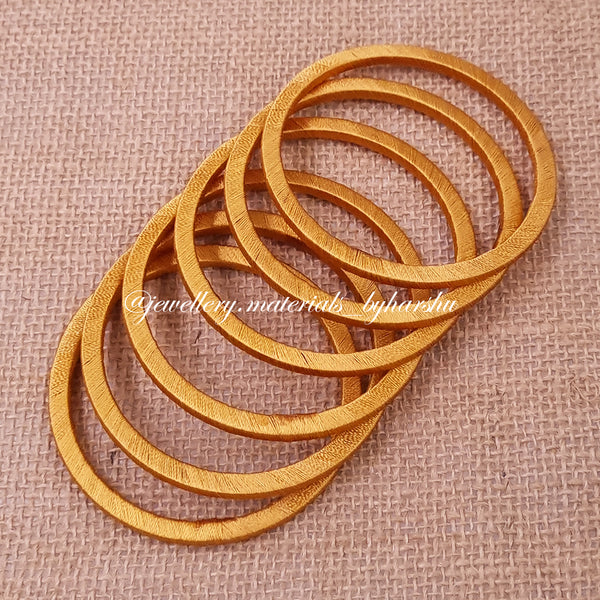 Flat Wrapped Bangles 6 Cut (Gold)