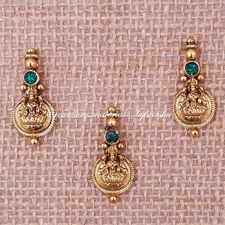 20 x 12MM Gold Lakshmi Charms (Dark Green)