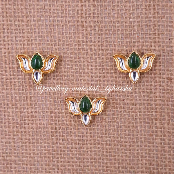 22 x 20MM Dark Green and White Lotus Charms