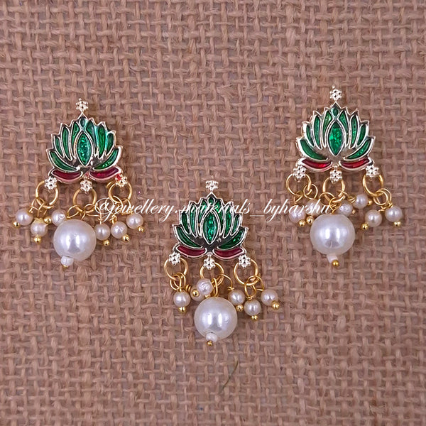 14 x 17MM Dark Green Lotus Charms with Pearl (White / Half White Pearl) (1 Piece)
