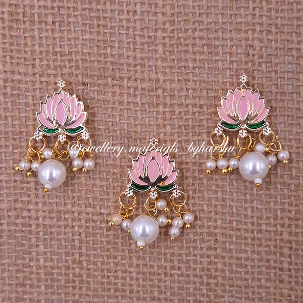 14 x 17MM Light Pink Lotus Charms with Pearl (White / Half White Pearl) (1 Piece)