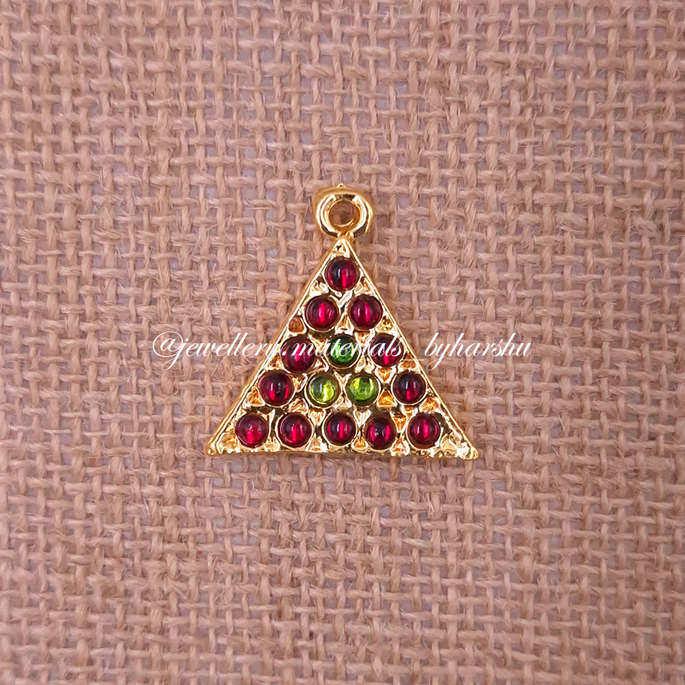 25MM Triangle Kemp Connector (Red with Green) – Harshu's Craft Store