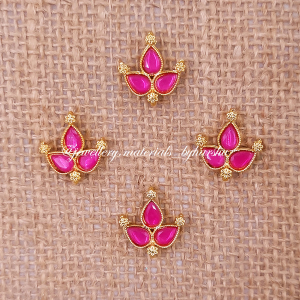 15 x 17 MM Dark Pink Leaf Charms