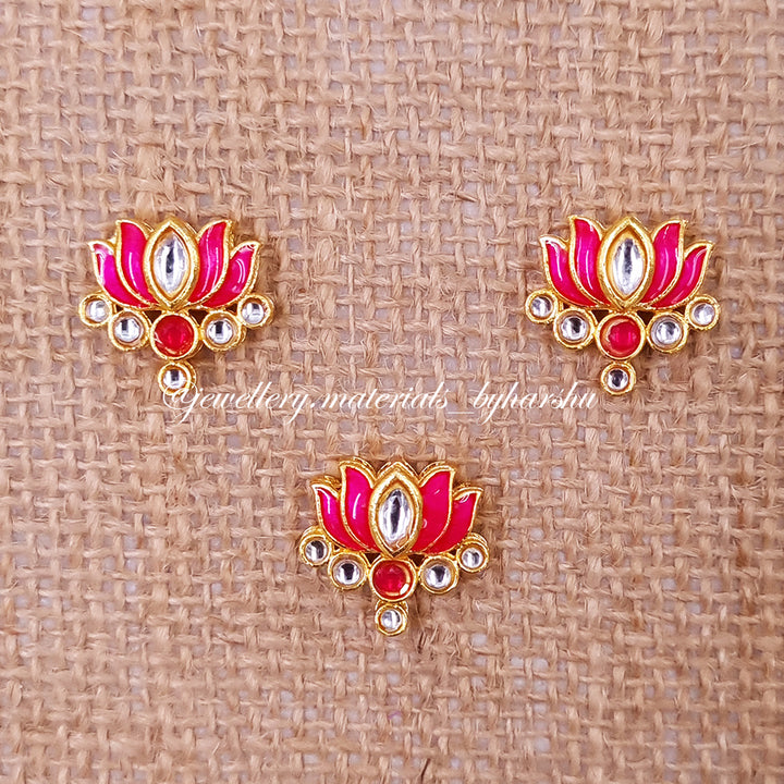 20 x 18MM Dark Pink Lotus Charms