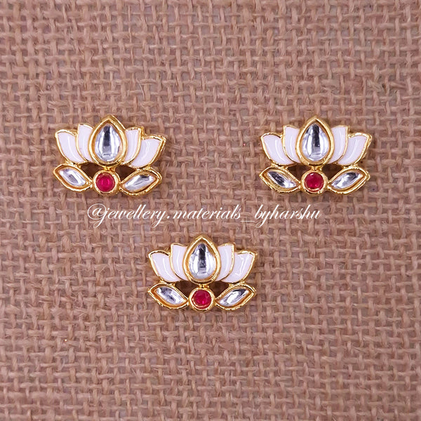 20 x 15MM White Lotus Charms (1 Piece)