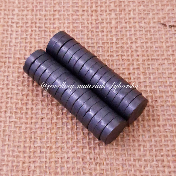 12 x 3MM Round Black Magnet