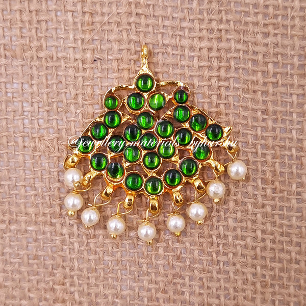 40 x 30MM Kemp Pendant (Green)