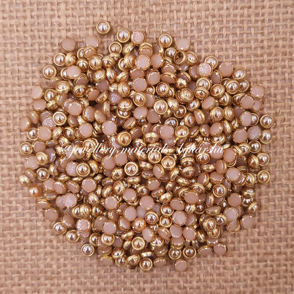 Gold Pearl Kundan Round 4mm