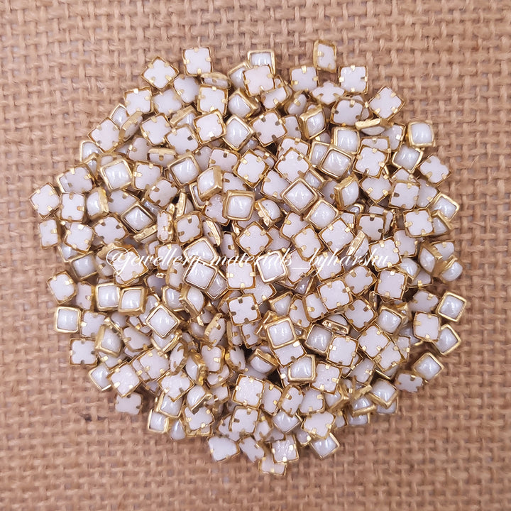 White Pearl Kundan Square 4x4