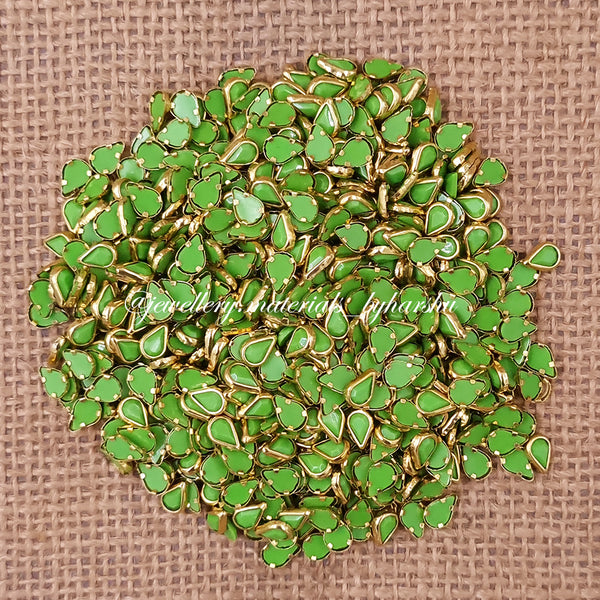 Thilagam Matt Color Kundan - Light Green